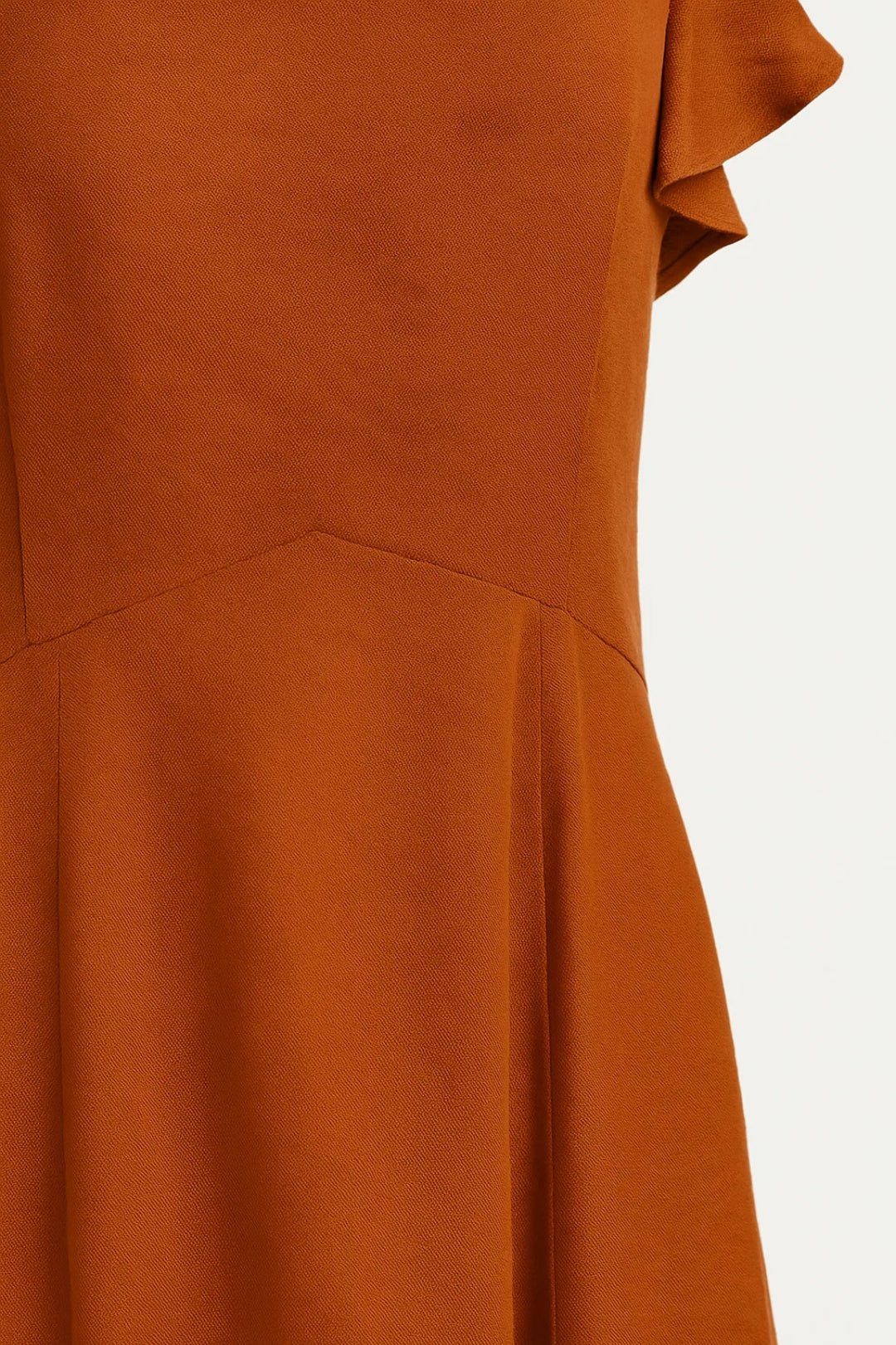 Midi Kleid | Ärmellos mit Rüschen | Feminine Schlichtheit