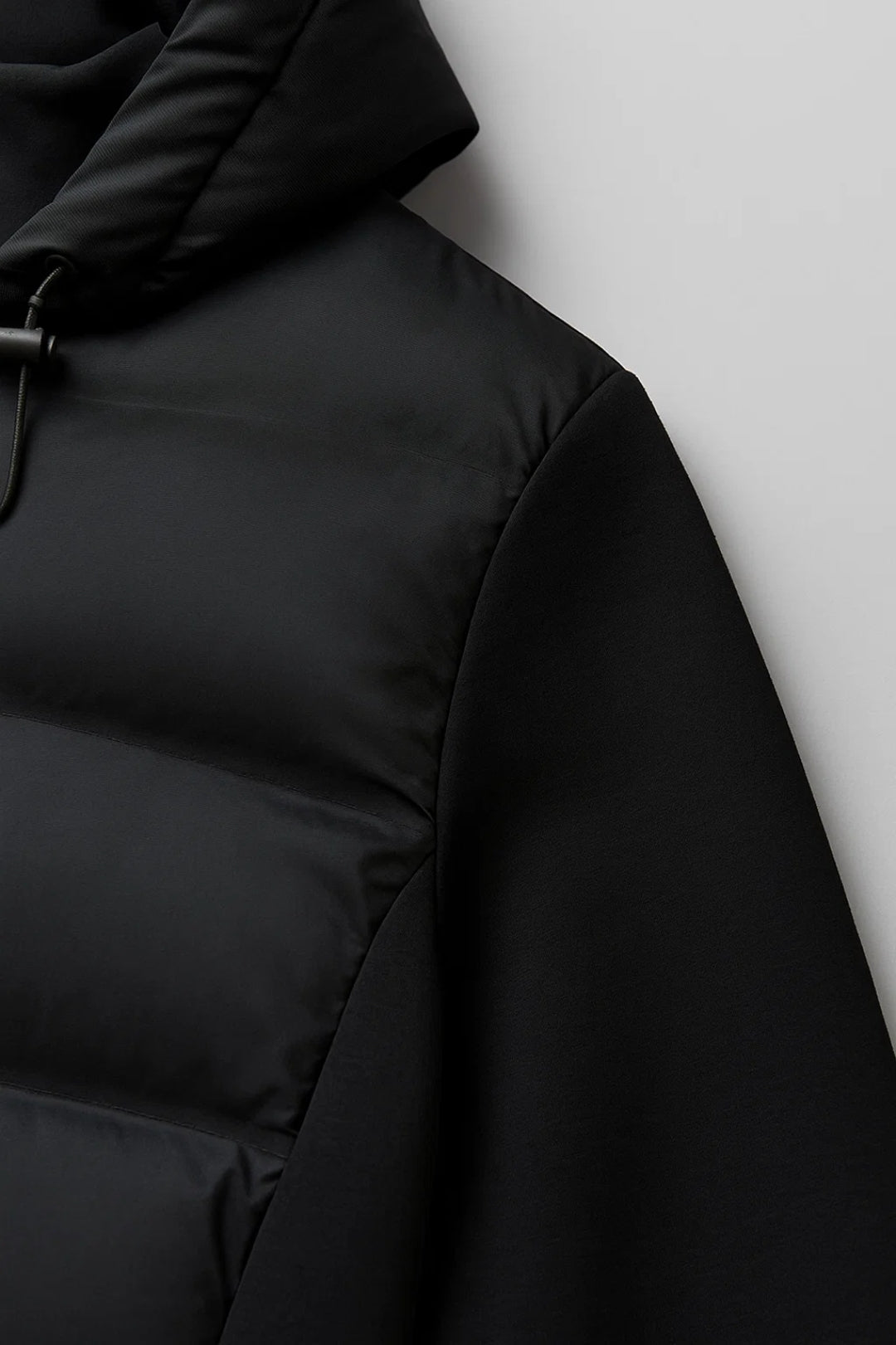 Steppjacke mit Kapuze | Leicht & Wärmend | Perfekt für kalte Tage