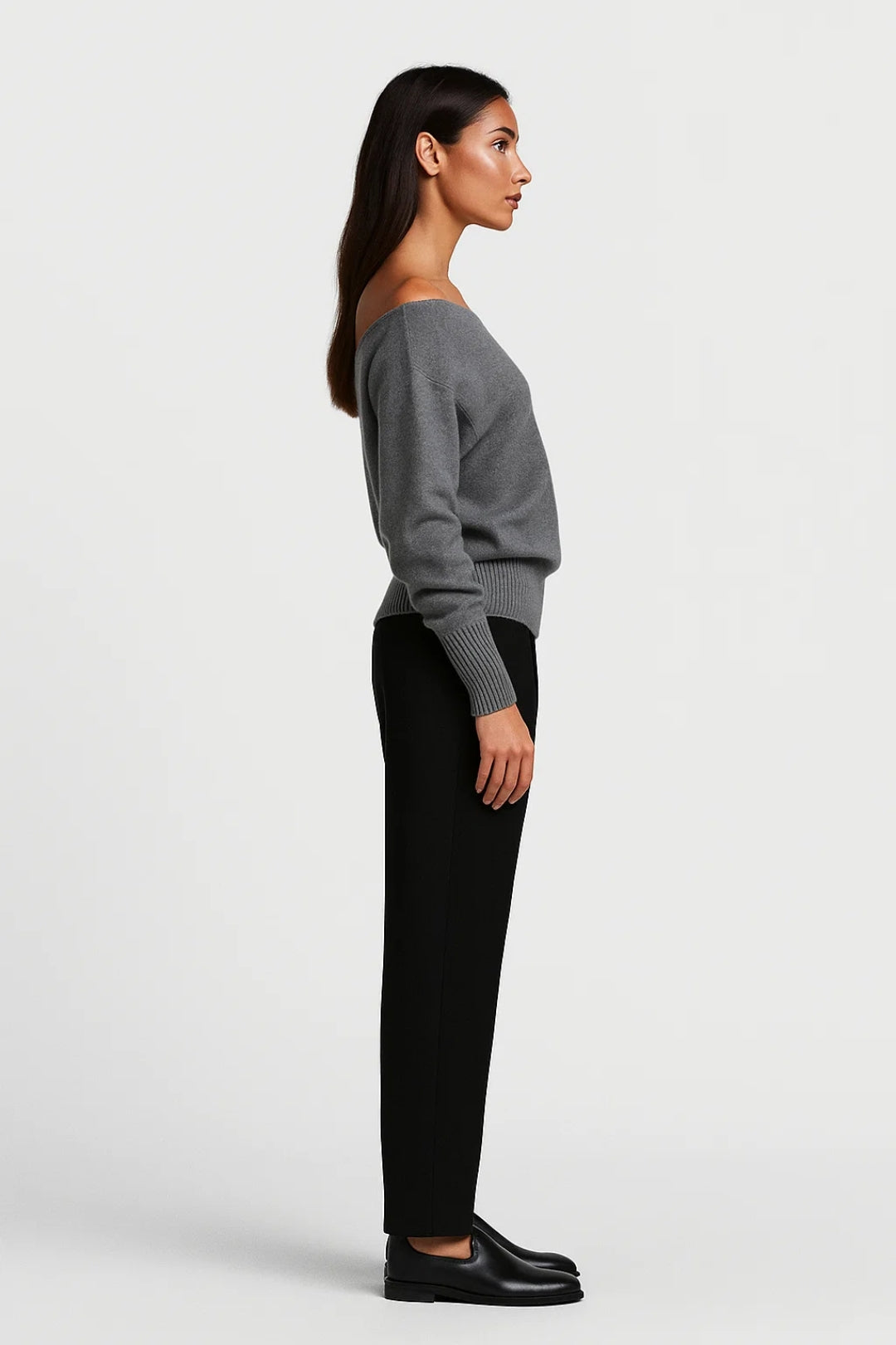 Pullover | Asymmetrischer Ausschnitt mit Schulterdetail | Moderner Stil