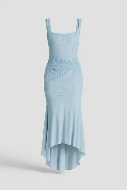 Abendkleid | Drapiertes Design mit asymmetrischem Saum | Elegante Raffinesse