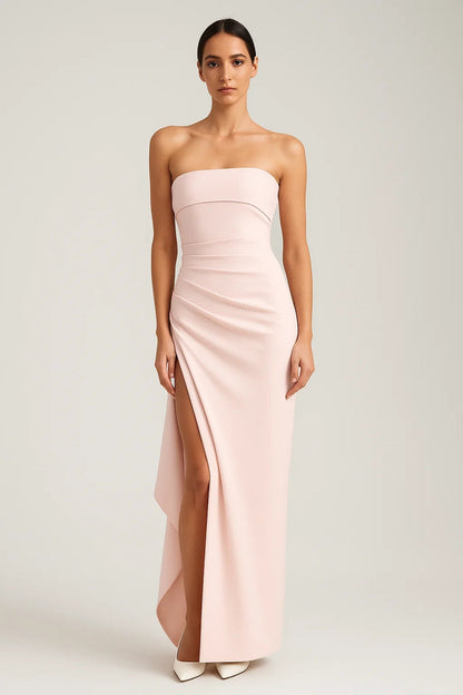 Abendkleid | Schulterfrei mit Schlitz | Elegante Silhouette