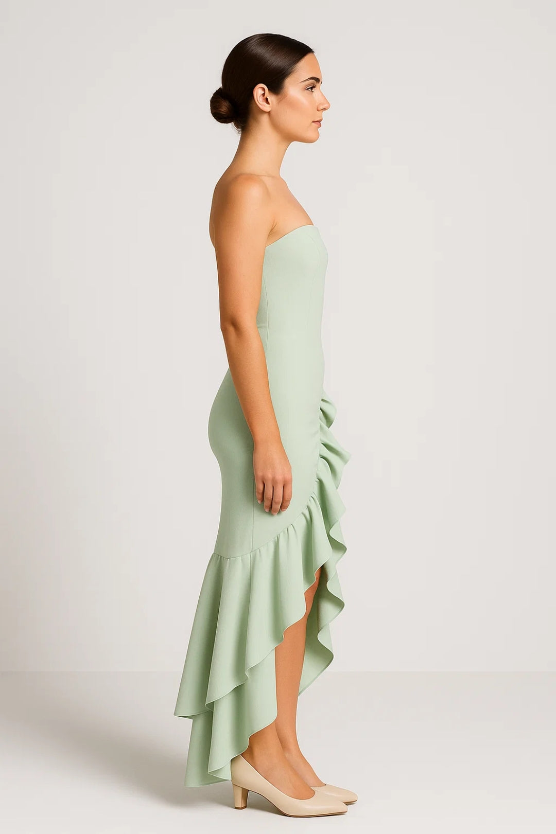 Abendkleid | Schulterfrei mit Volants | Eleganter Auftritt