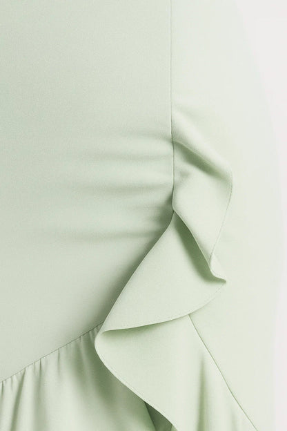 Abendkleid | Schulterfrei mit Volants | Eleganter Auftritt