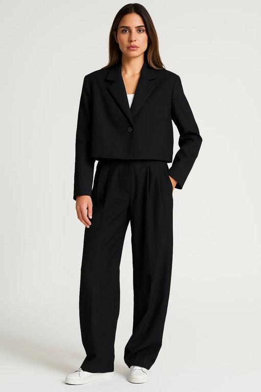 Anzug | Kurze Jacke mit weiter Hose | Moderne Eleganz