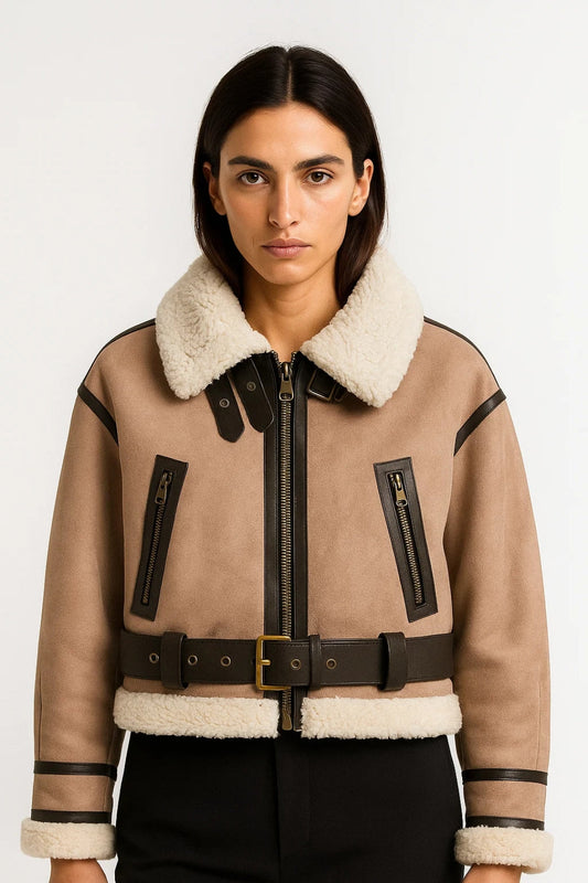 Kurze Jacke | Gerader Schnitt mit Gürtel | Zeitlose Eleganz