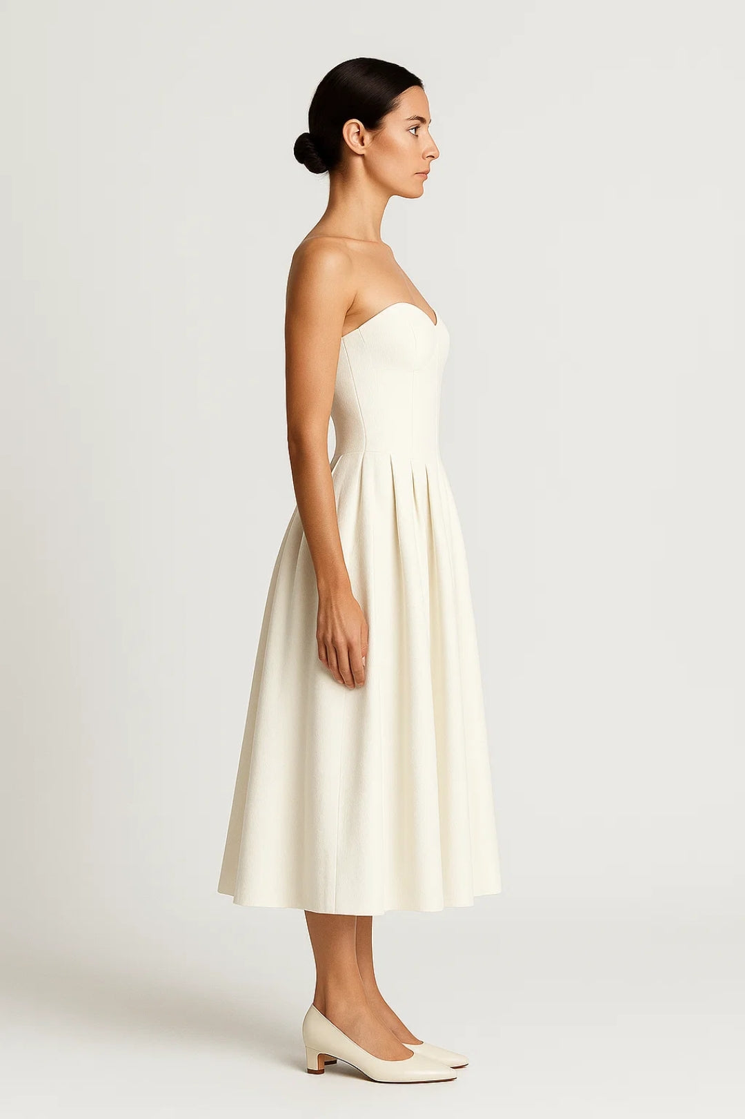 Bustierkleid | Ausgestellter Schnitt | Klassische Eleganz