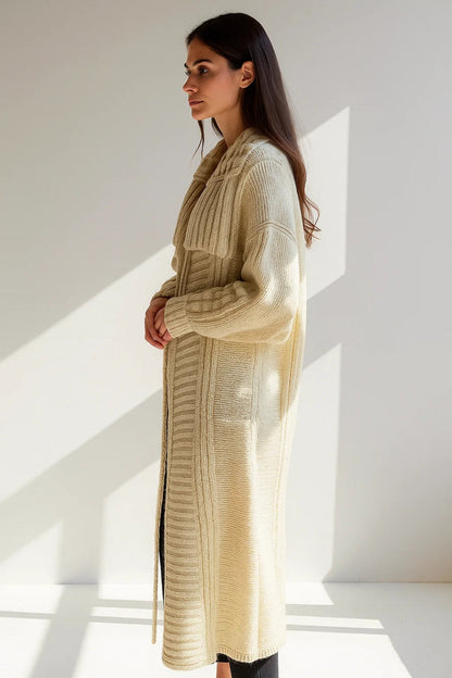 Strickmantel Lang | Weich und Warm | Ideal für kühle Tage