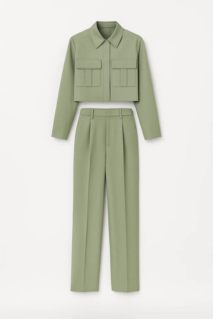 Elegantes Set | Kurze Jacke mit Taschen & Gerade Hose | Zeitlose Silhouette