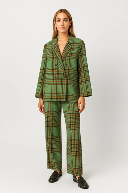 Kariertes Set | Weiter Schnitt mit Blazer | Ausdrucksstarke Eleganz