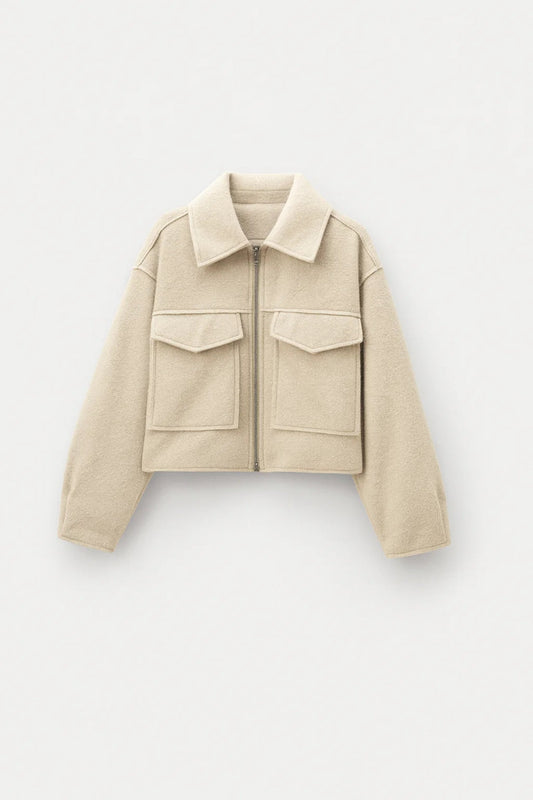 Kurze Jacke | Gerader Schnitt mit Taschen | Schlichte Eleganz