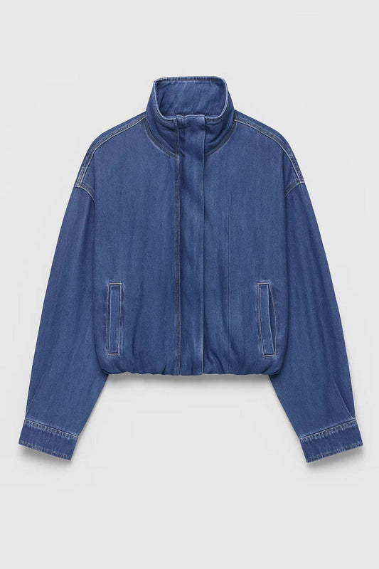 Kurze Jacke | Hoher Kragen und klare Form | Moderne Schlichtheit