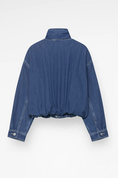 Kurze Jacke | Hoher Kragen und klare Form | Moderne Schlichtheit