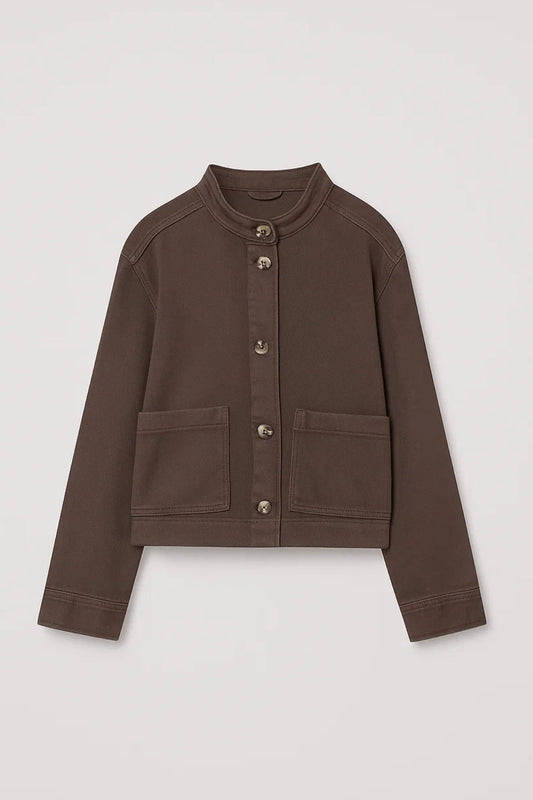 Kurze Jacke | Stehkragen und Knopfleiste | Schlichte Eleganz