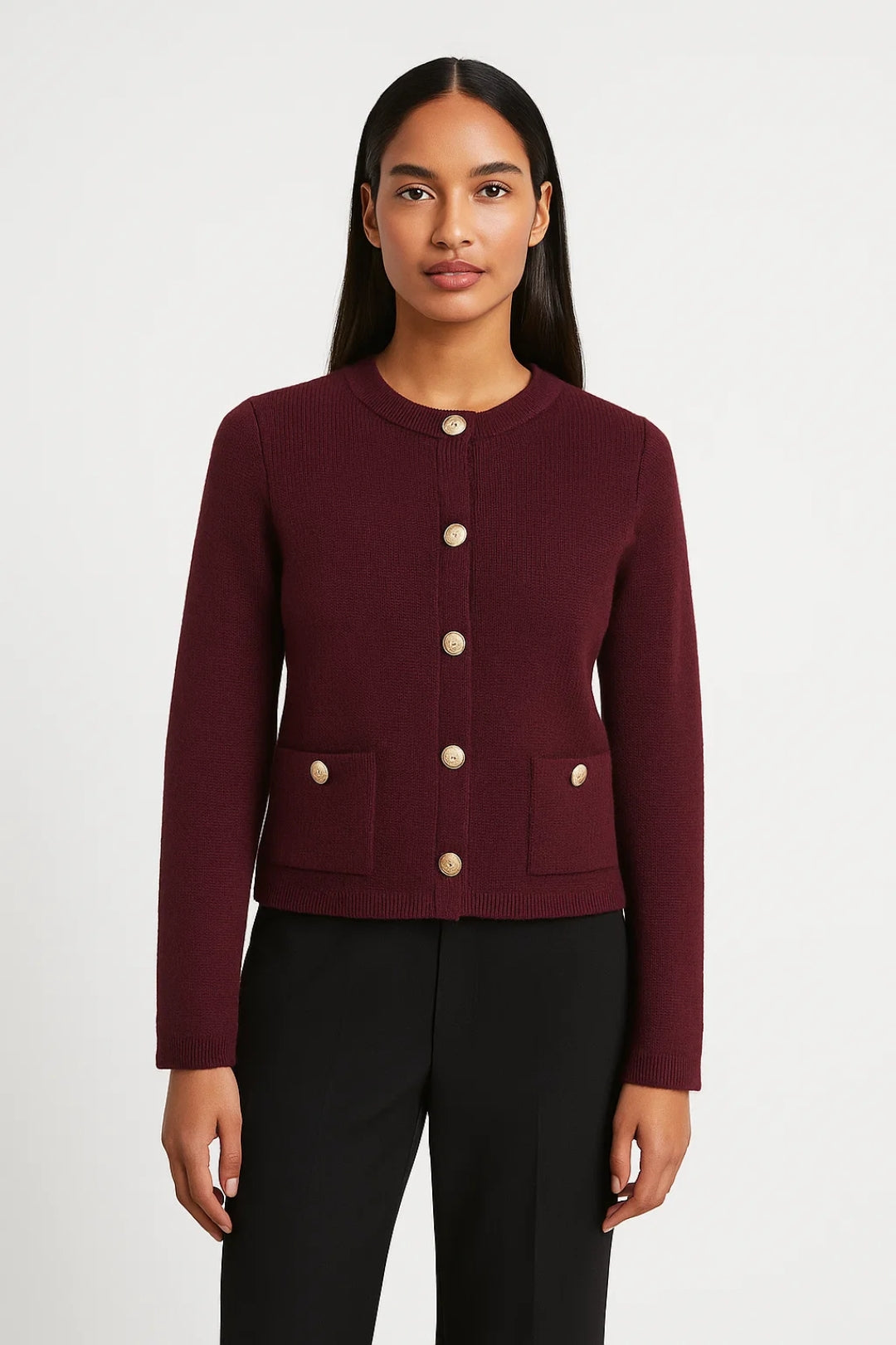 Kurze Strickjacke | Mit Knöpfen und Taschen | Zeitlose Eleganz