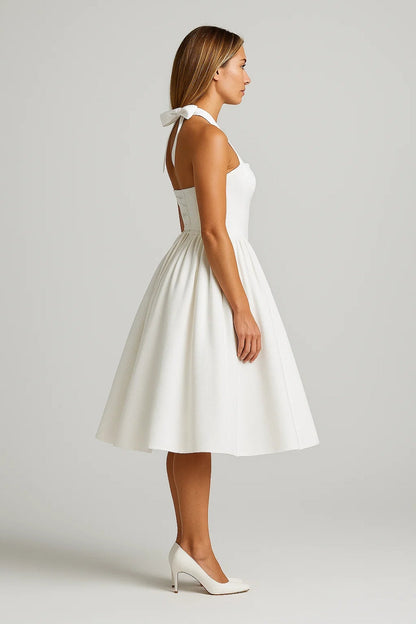 Kurzes Kleid | Neckholder | Ausgestellter Rock