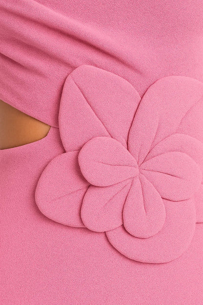 Langes Kleid | Asymmetrischer Schnitt mit Blütendetail | Elegante Raffinesse