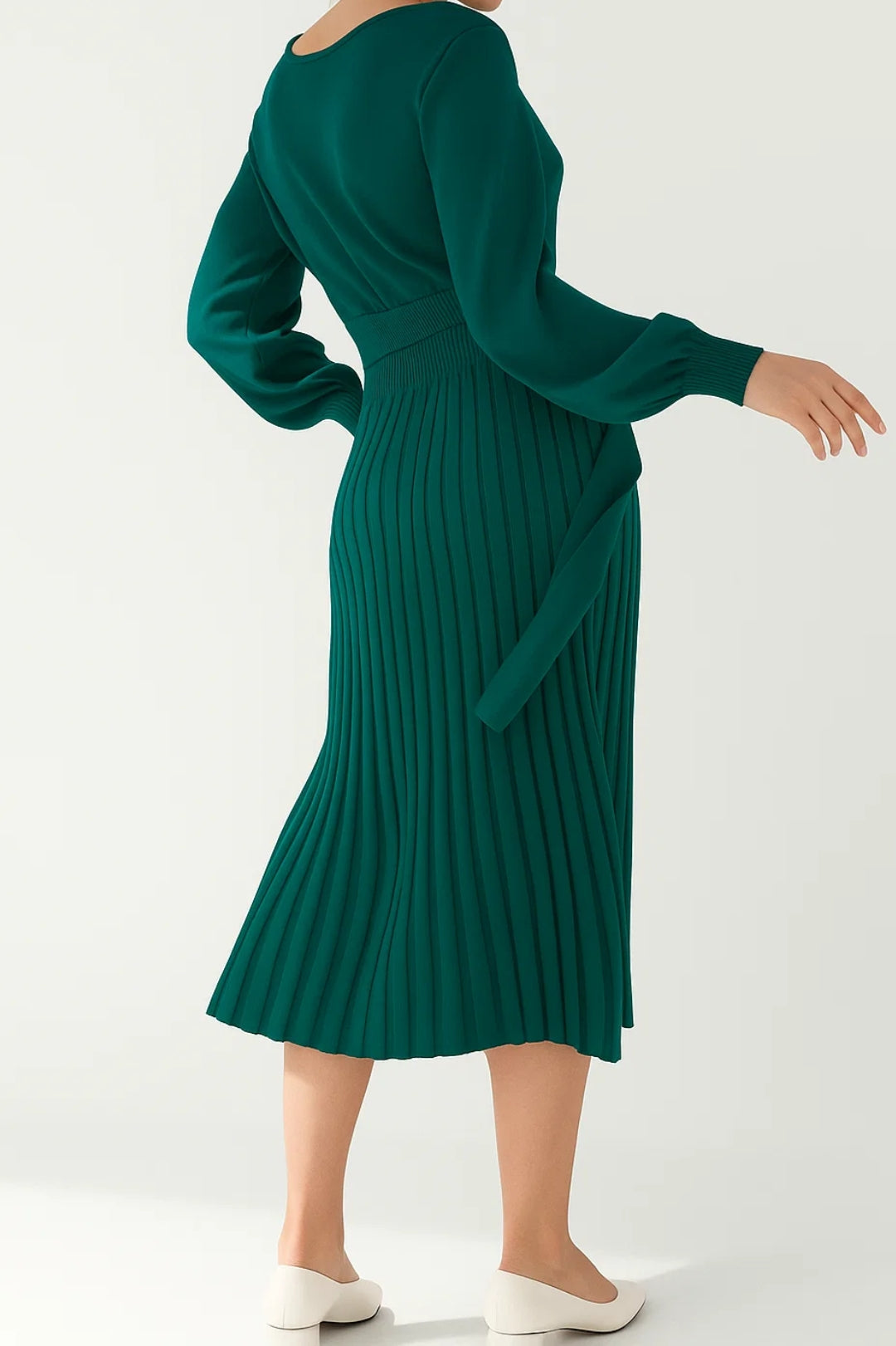 Midi Kleid | Langarm mit Faltenrock | Elegante Schlichtheit