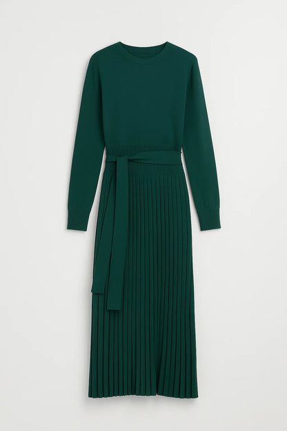 Midi Kleid | Langarm mit Faltenrock | Elegante Schlichtheit