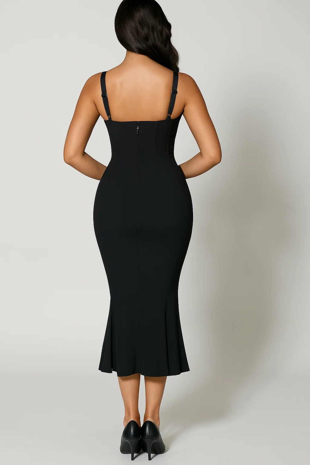 Midikleid | Figurbetont mit Trägern | Klassische Eleganz