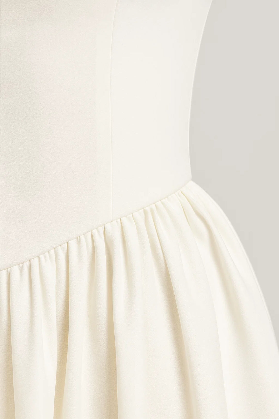 Midikleid | Schleifendetails an den Trägern | Klassische Eleganz