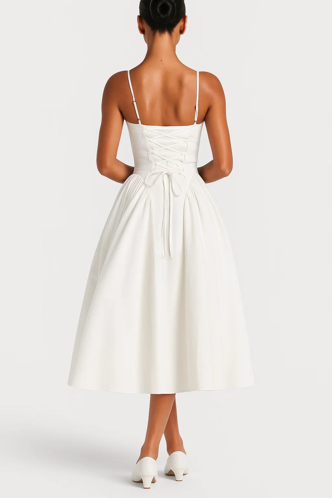 Midikleid | Spaghettiträger | Ausgestellte Form