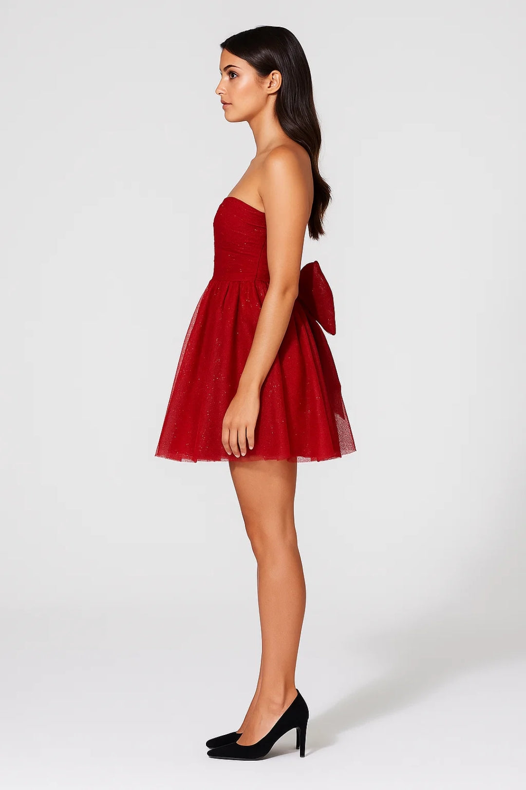 Minikleid | Schulterfrei mit Glanzoptik | Verspielte Eleganz