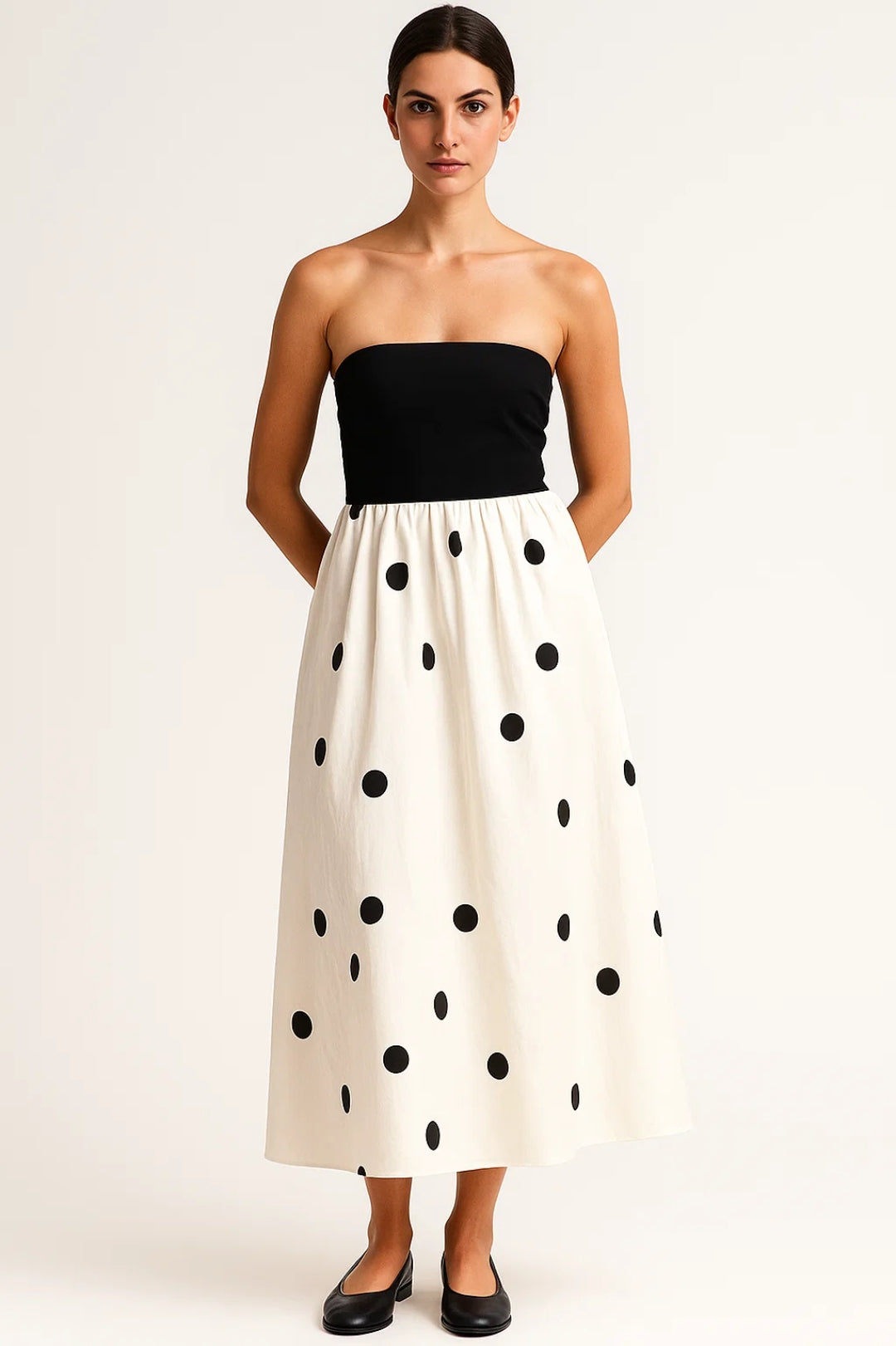 Schulterfreies Kleid | Gepunktetes Design | Zeitlose Eleganz