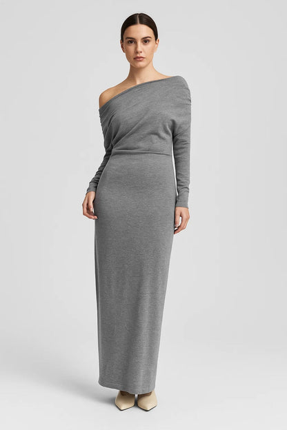 Strickkleid Lang | Asymmetrischer Ausschnitt mit Langarm | Weich und Figurnah