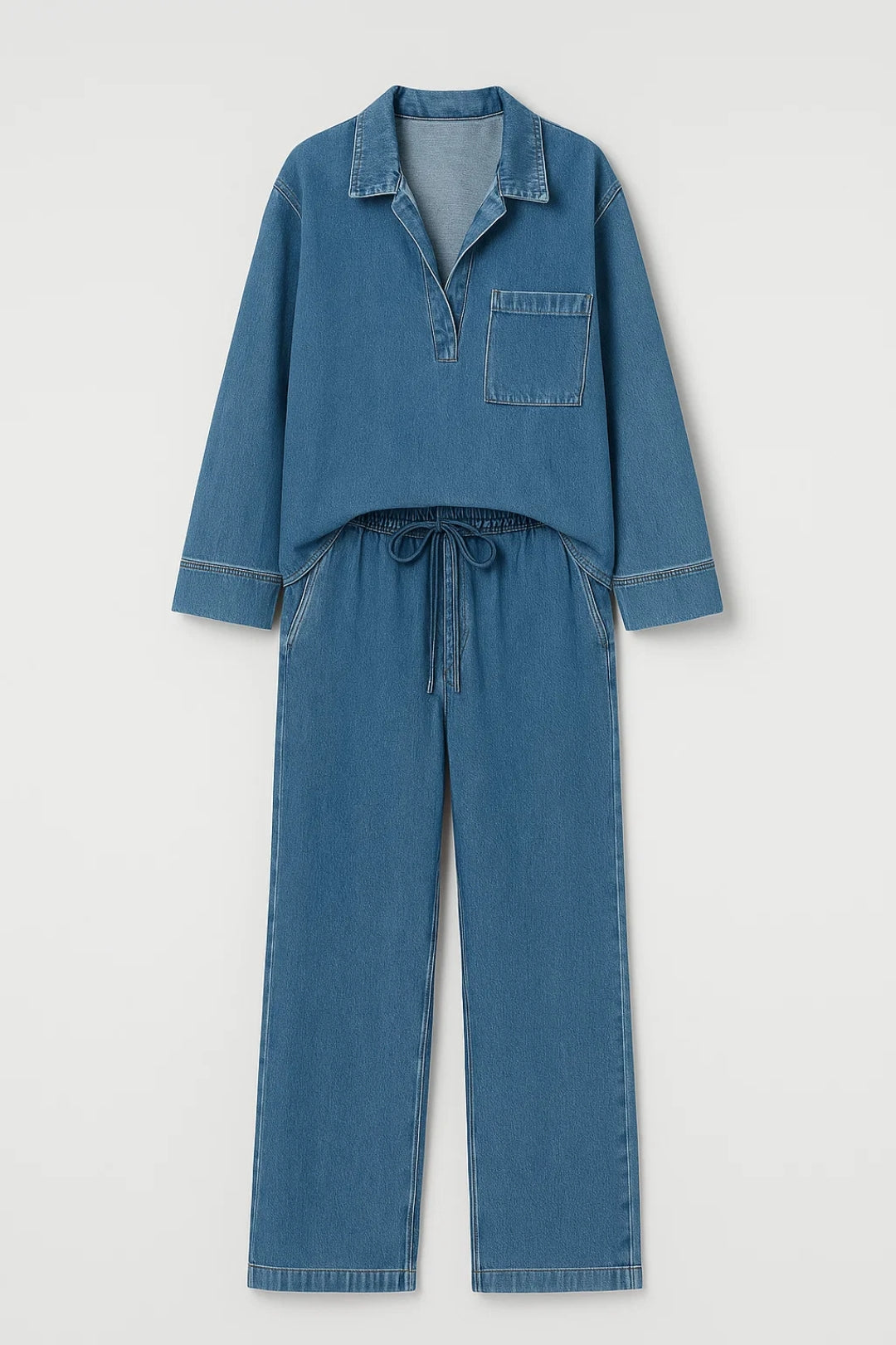 Weite Freizeit-Set | Lockerer Schnitt mit Brusttasche | Schlichte Eleganz