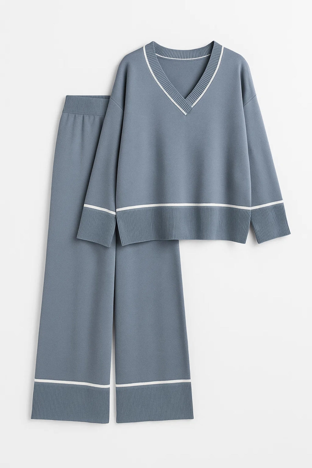 Weite Zweiteilige Set | V-Ausschnitt mit Kontrastkante | Schlichte Eleganz