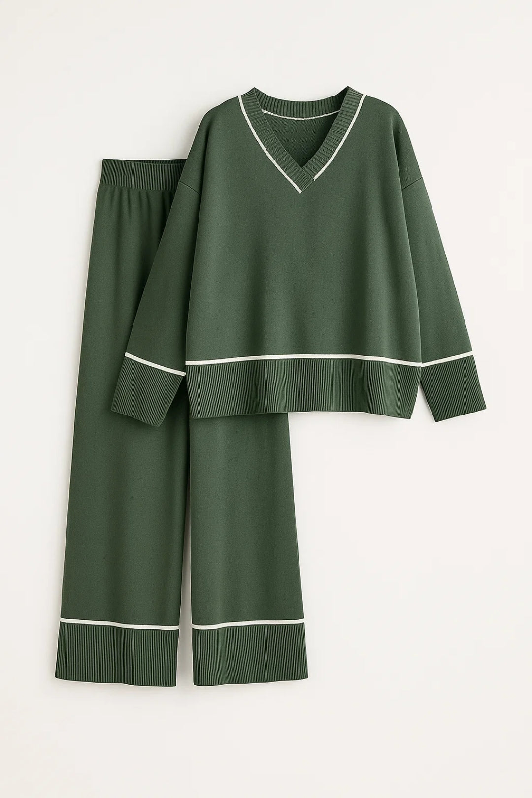 Weite Zweiteilige Set | V-Ausschnitt mit Kontrastkante | Schlichte Eleganz