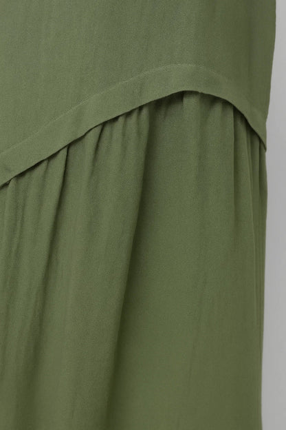 Weites Kleid | Kurzarm mit V-Ausschnitt | Lässige Eleganz