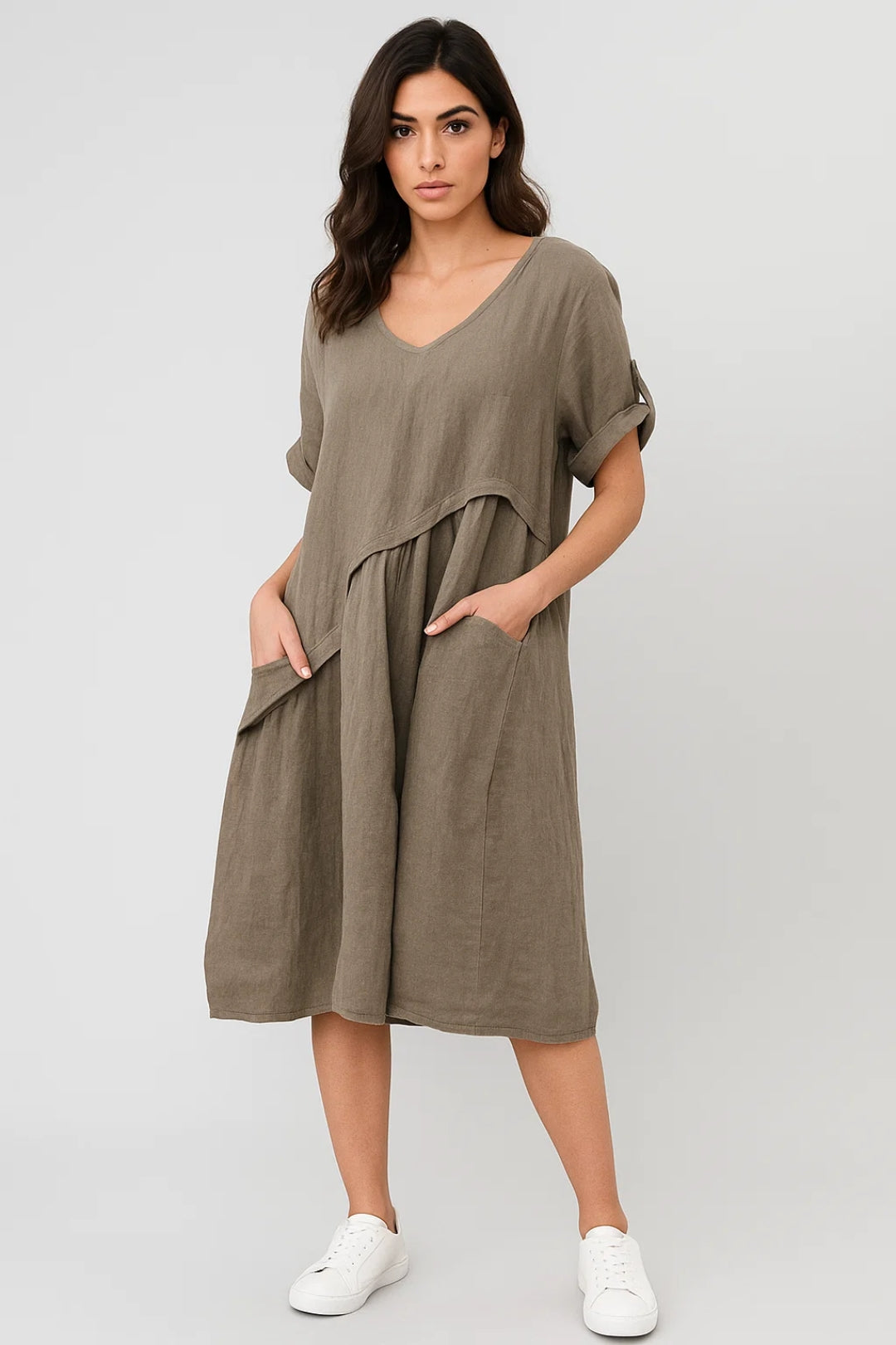 Weites Kleid | Kurzarm mit V-Ausschnitt | Lässige Eleganz