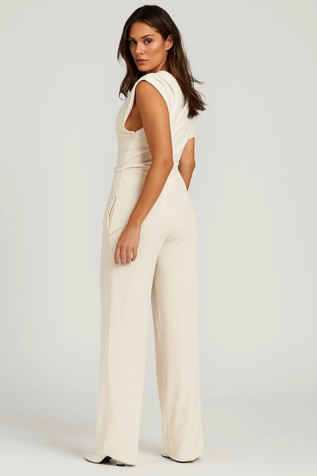 Zweiteiliges Set | Drapiertes Oberteil mit Hose | Elegante Schlichtheit