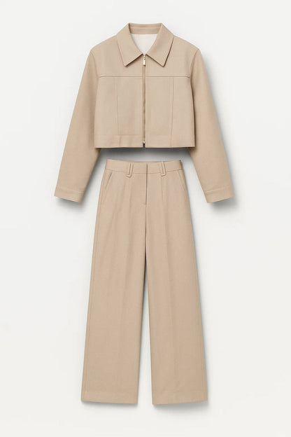 Zweiteiliges Set | Kurze Jacke mit Reissverschluss und weiter Hose | Zeitlose Schlichtheit