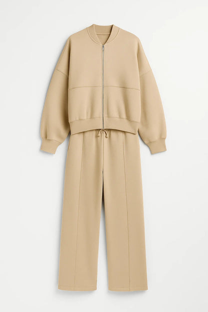 Zweiteiliges Set | Locker geschnittene Jacke mit Hose | Lässige Schlichtheit