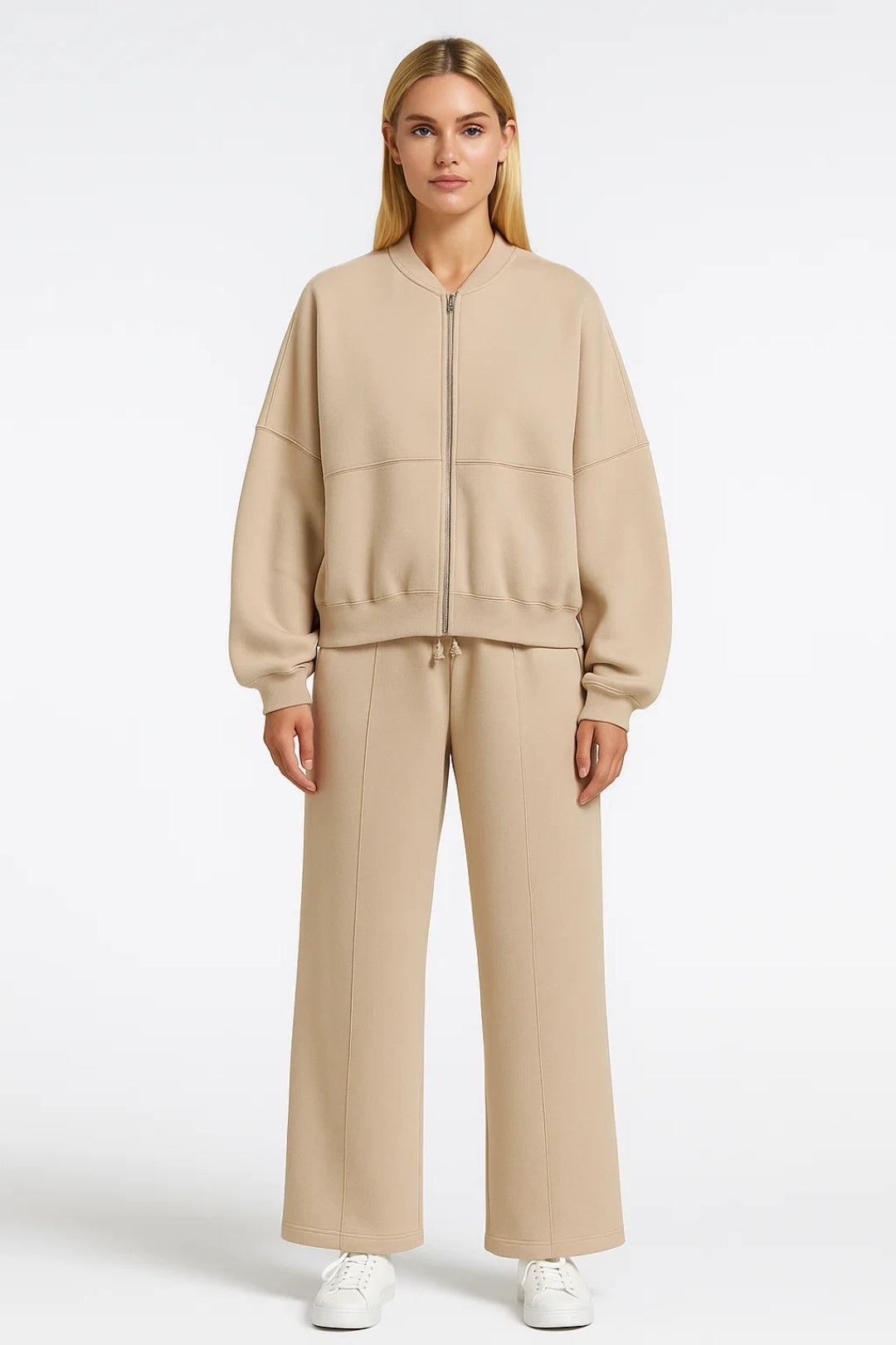 Zweiteiliges Set | Locker geschnittene Jacke mit Hose | Lässige Schlichtheit