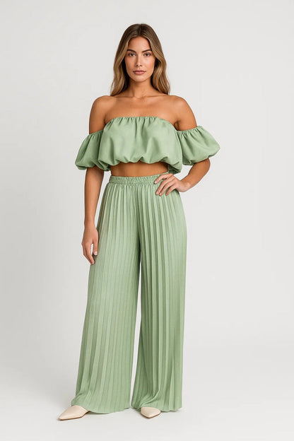 Zweiteiliges Set | Off-Shoulder-Top mit Plisseehose | Sommerliche Eleganz
