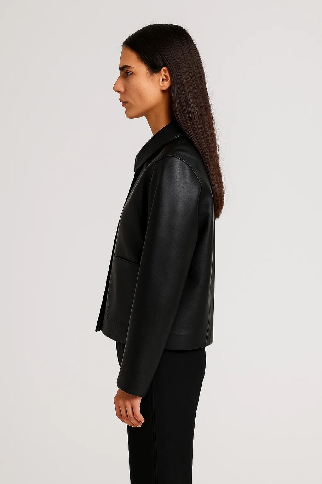 Kurze Damenjacke | Minimalistischer Schnitt mit Knopfleiste | Zeitlose Eleganz