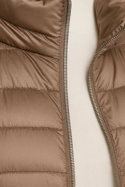 Leichte Damen Steppjacke | Figurbetonter Schnitt | Ideal für Übergangszeit