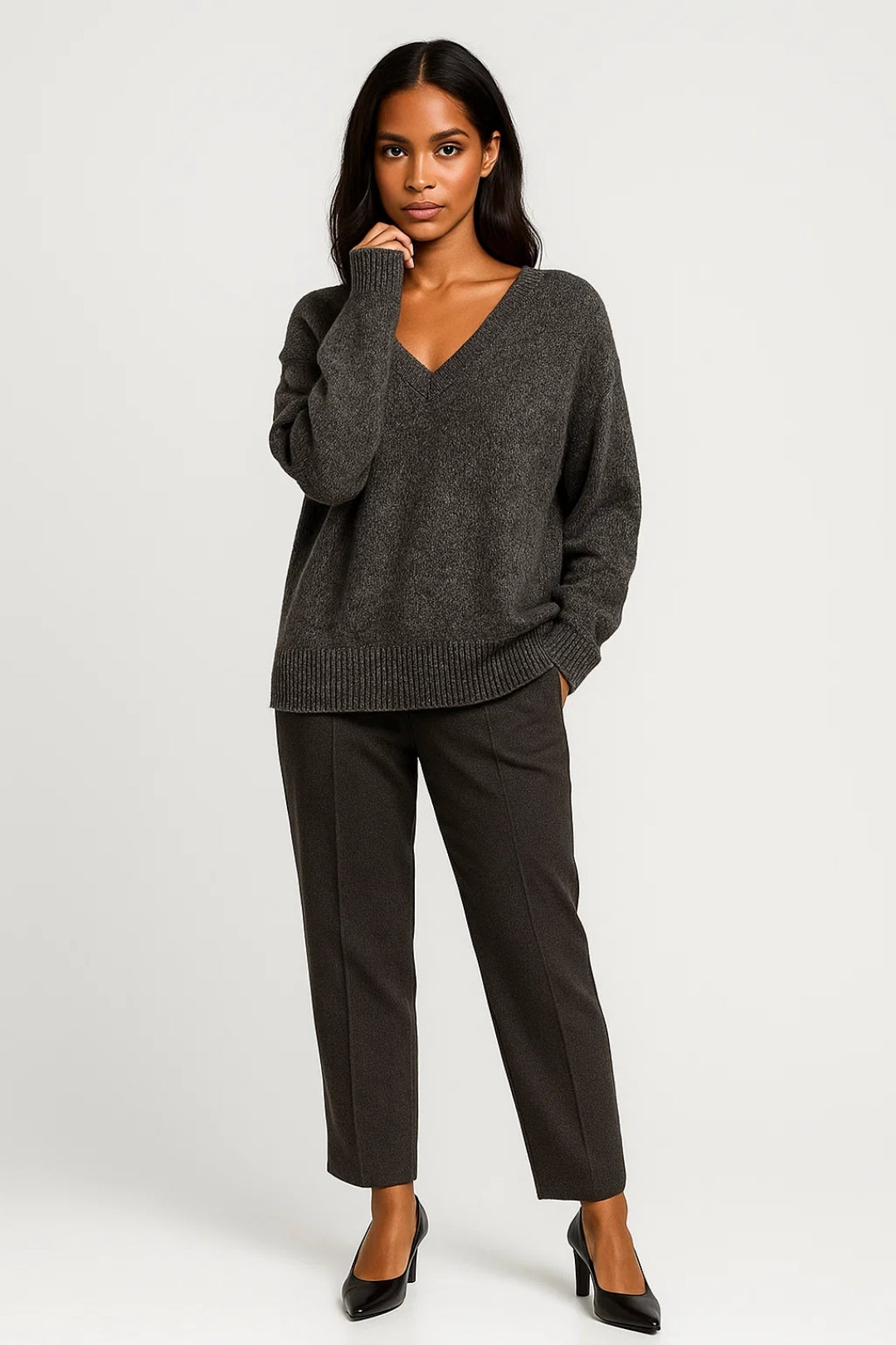 Pullover | V-Ausschnitt mit lockerer Passform | Zeitloser Stil