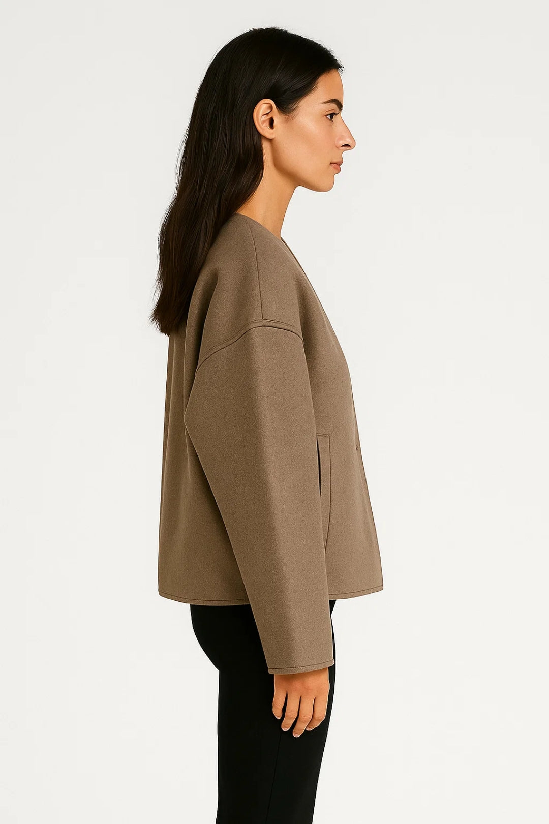 Kurzjacke mit V-Ausschnitt | Moderner Schnitt | Minimalistischer Stil