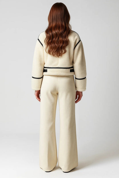 Kurzjacke | Creme mit Kontrastdetails | Warm und Stylisch